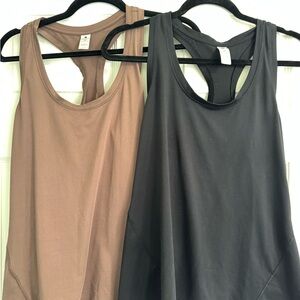 Yogalicious Black and Tan Tank Tops